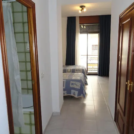Otel El Coloso 2*