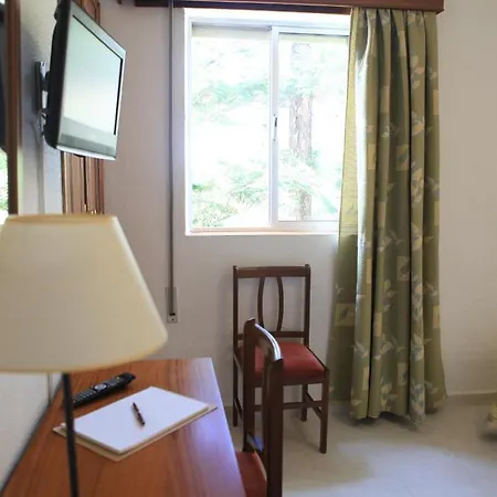 El Coloso Hotel 2*